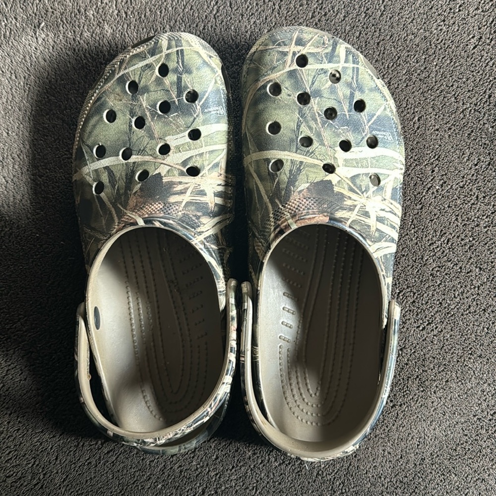Men’s Camo Crocs